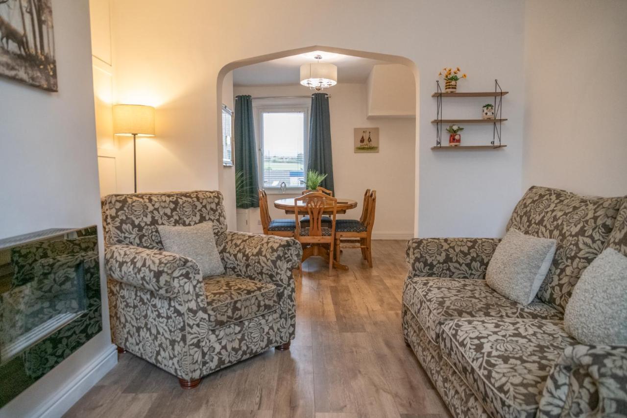 Moon Cottage, 3 Bedroom Property Cleator Ngoại thất bức ảnh